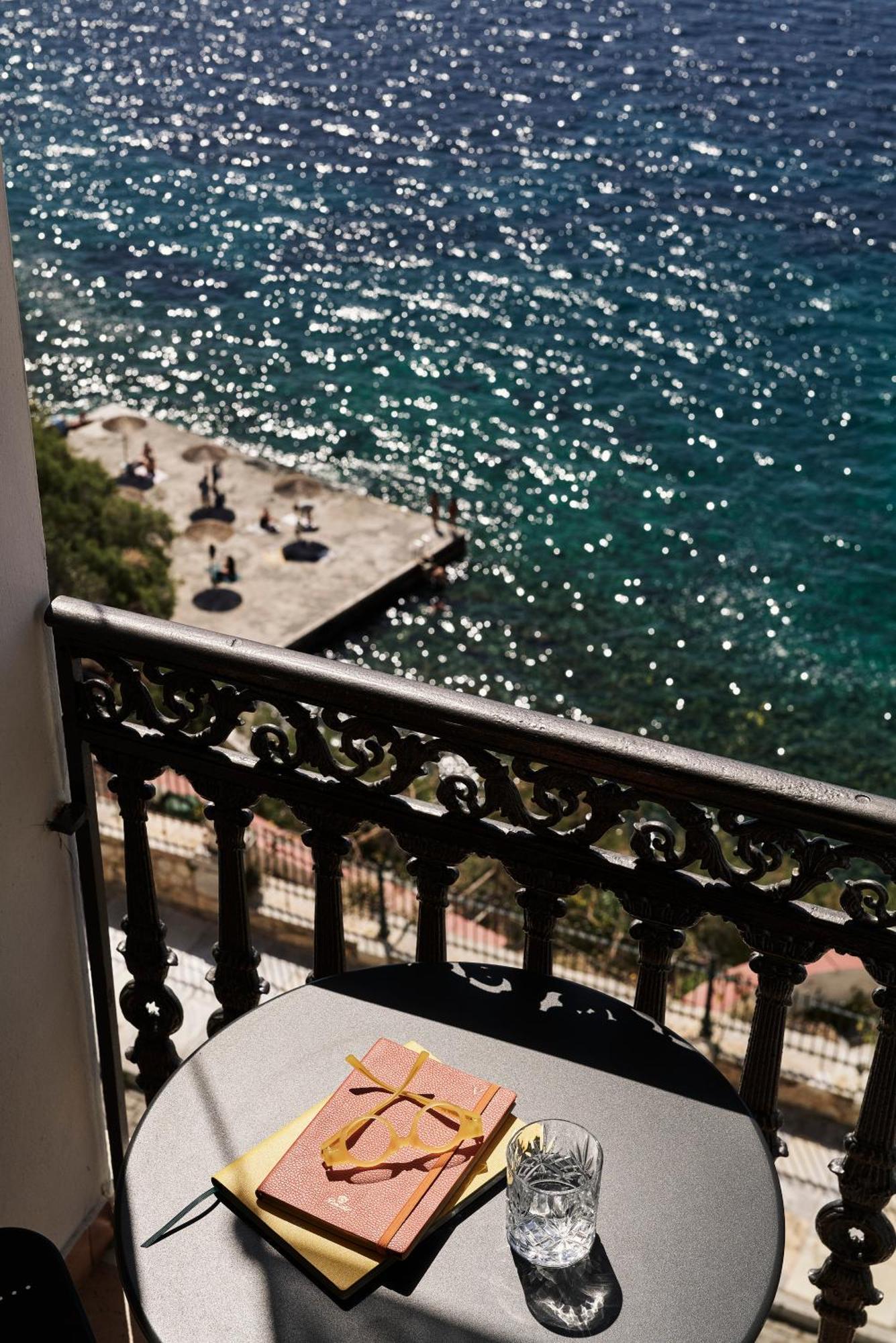 Syrou Melathron Hotell Ermoupoli Exteriör bild